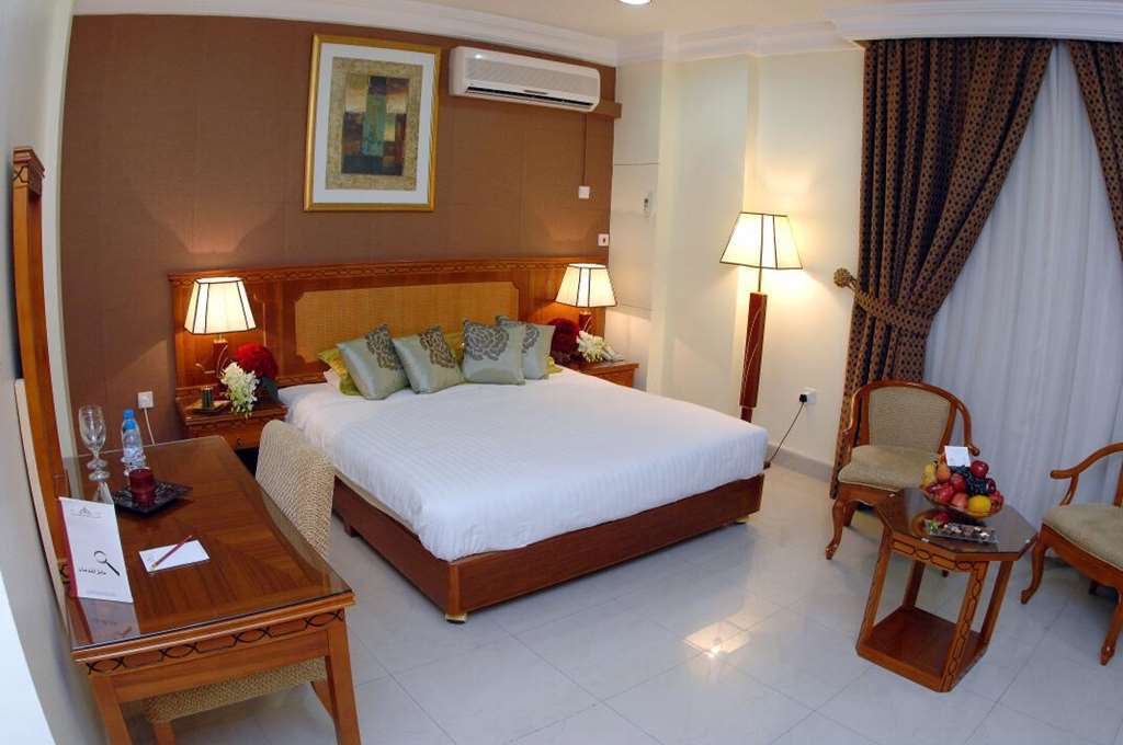 Al Muntazah Plaza Hotel Doha Quarto foto
